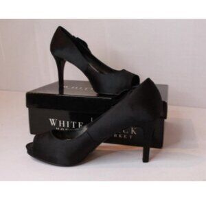 White House Black Market Women's 7.5M Naples Black Fabric Peep Toe Pumps WHBM